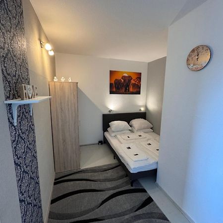Hubert Appartement Berlijn Buitenkant foto