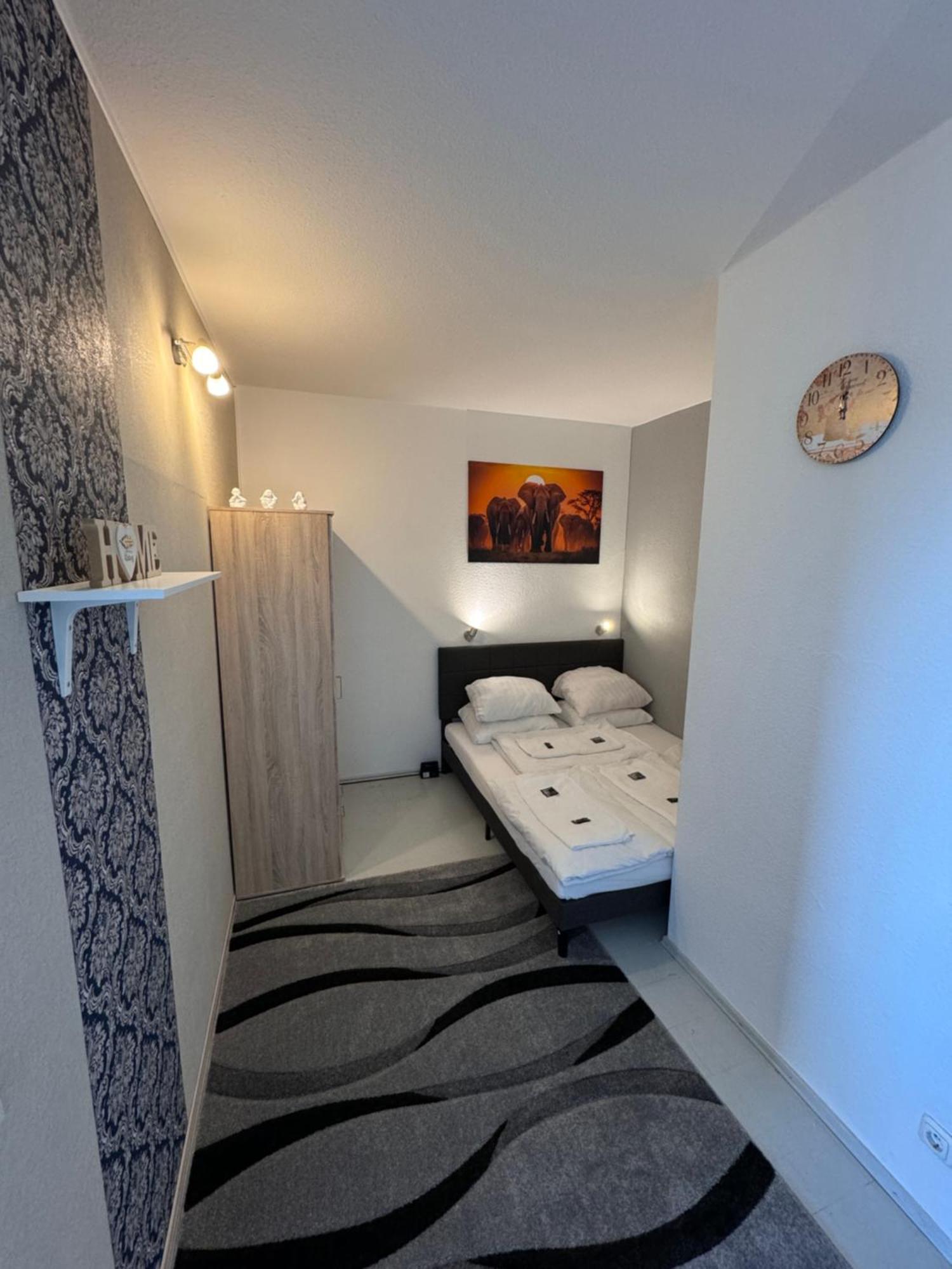 Hubert Appartement Berlijn Buitenkant foto